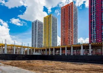 Новую школу продолжают возводить в ЖК «Тетрис» в Красногорске