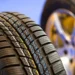«Переобувайтесь до декабря»: автоюрист предупредил о штрафах за летнюю резину