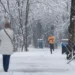 Алкоголь вводит в заблуждение, а «капуста» согревает: пять правил от врачей скорой помощи для выживания в мороз