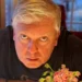 Жизнь как блокбастер: как Светлаков выжил в «Крокусе», тайно женился и почему ушел из «Уральских пельменей»